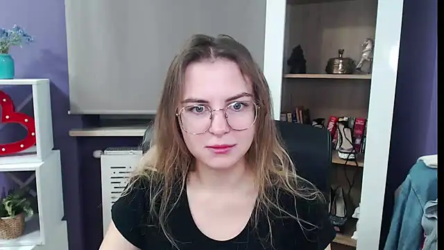 Zoey Erotic online show from 12-04-24, 05:27