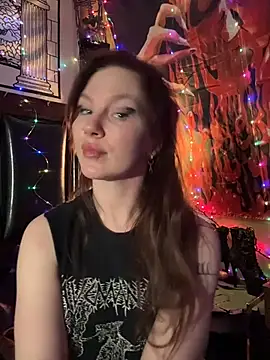 Snapshot of courtneyoccult chatting on 11-22-25, 12:42 courtneyoccult online show from 11-22-25, 12:42