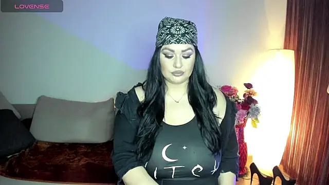 Laura sinner online show from 01-25-25, 04:57