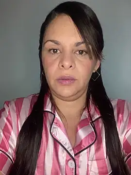 Kataliina online show from 02-04-25, 04:15