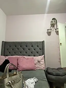 Kataliina online show from 02-09-25, 10:54