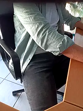 Laviestbelle online show from 11-03-25, 02:29