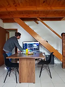 Elnonoykeila77 online show from 02-19-25, 04:55