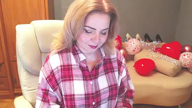 Cute sun online show from 03-01-26, 01:46