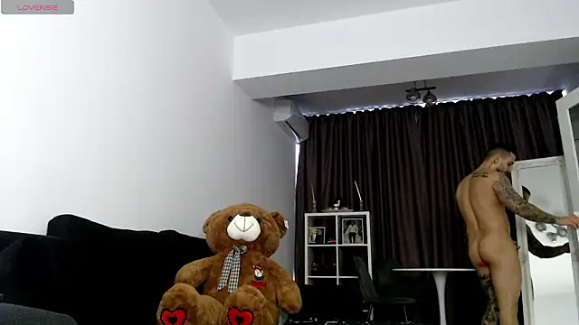  DylanGreen online show from 03-26-26, 07:14