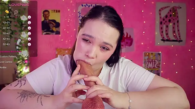 Chery Lady22 online show from 11-05-25, 06:02