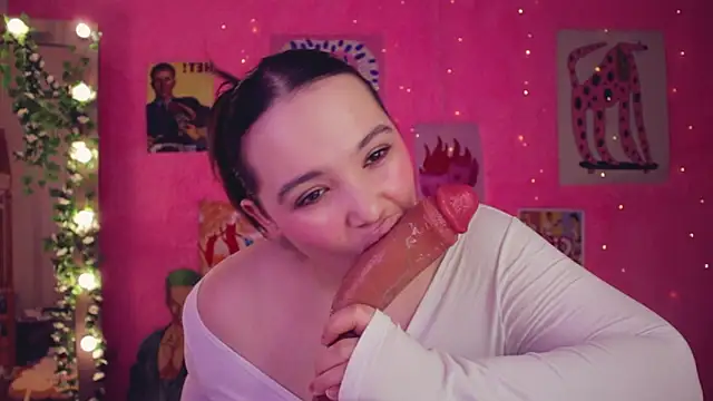 Chery Lady22 online show from 12-03-25, 08:34