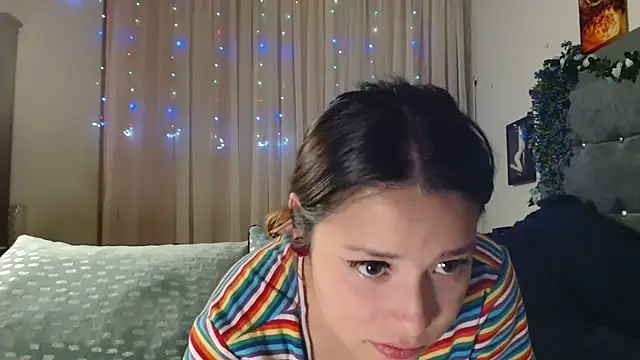 3littleschoolteens online show from 11-13-25, 05:06