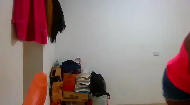 Snapshot of Aishamara chatting on 02-21-25, 09:00 Aishamara online show from 02-21-25, 09:00