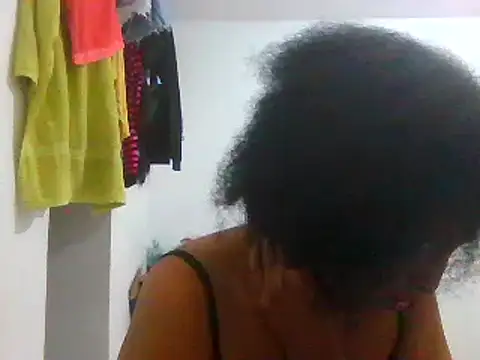 Snapshot of Aishamara chatting on 02-23-25, 07:11 Aishamara online show from 02-23-25, 07:11