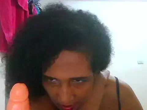 Snapshot of Aishamara chatting on 03-01-25, 05:31 Aishamara online show from 03-01-25, 05:31