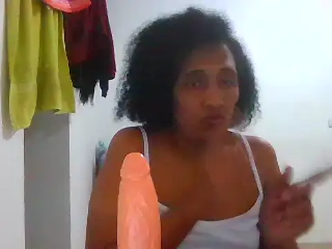 Snapshot of Aishamara chatting on 03-11-25, 09:48 Aishamara online show from 03-11-25, 09:48