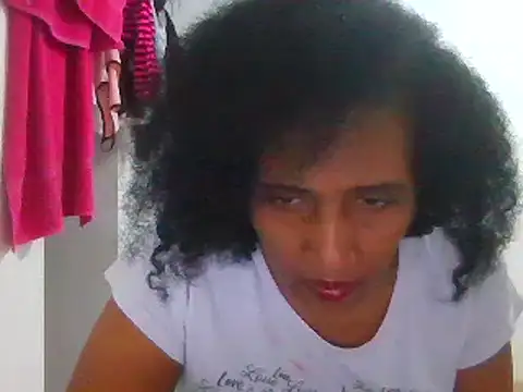 Snapshot of Aishamara chatting on 03-15-25, 04:46 Aishamara online show from 03-15-25, 04:46