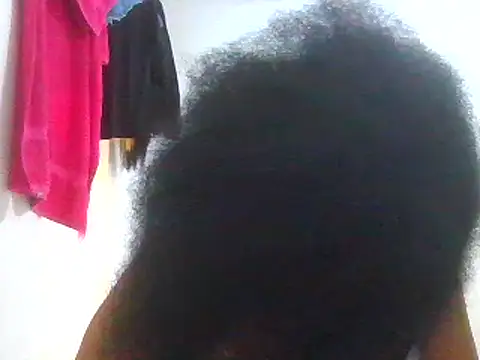 Snapshot of Aishamara chatting on 03-17-25, 06:11 Aishamara online show from 03-17-25, 06:11