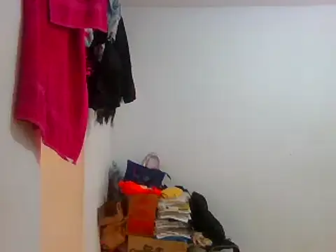 Snapshot of Aishamara chatting on 03-22-25, 04:15 Aishamara online show from 03-22-25, 04:15