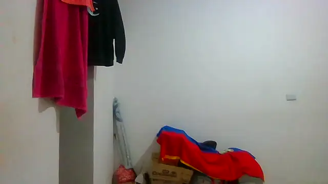 Snapshot of Aishamara chatting on 09-21-25, 06:04 Aishamara online show from 09-21-25, 06:04