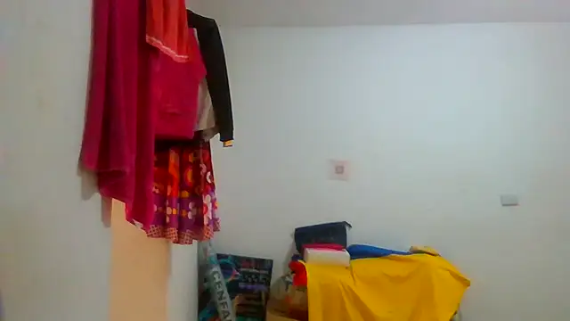 Snapshot of Aishamara chatting on 10-16-25, 04:08 Aishamara online show from 10-16-25, 04:08