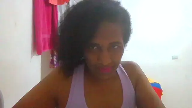 Snapshot of Aishamara chatting on 11-04-25, 01:54 Aishamara online show from 11-04-25, 01:54