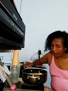 Snapshot of Aishamara chatting on 02-15-26, 04:14 Aishamara online show from 02-15-26, 04:14