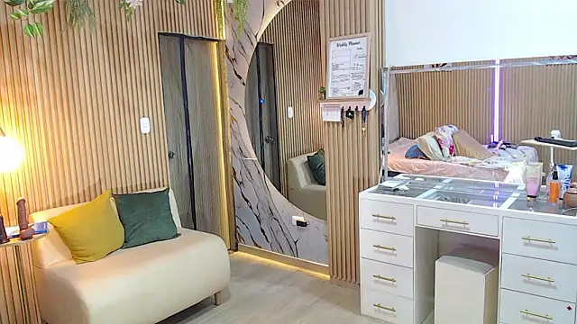 deepieredandwett online show from 02-12-26, 08:09