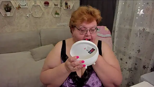 Snapshot of _big_love_ chatting on 03-01-25, 08:10  big love  online show from 03-01-25, 08:10