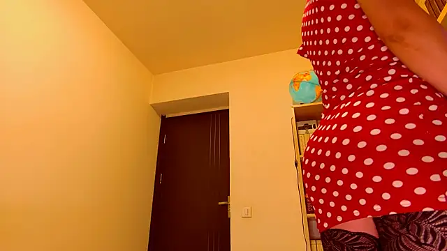 purpleariellx online show from 05-30-26, 12:08