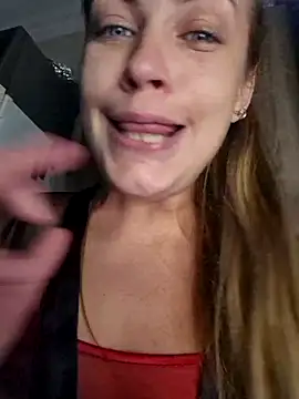 Keli Jessi online show from 10-28-25, 07:16