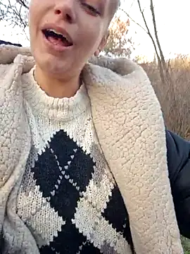 Keli Jessi online show from 01-06-26, 01:15