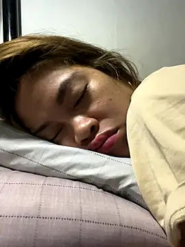 pinay4uwithagoodheart online show from 10-30-25, 09:48