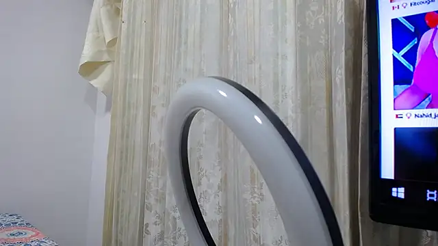 Snapshot of Ursulawhite69 chatting on 02-16-25, 01:14 Ursulawhite69 online show from 02-16-25, 01:14