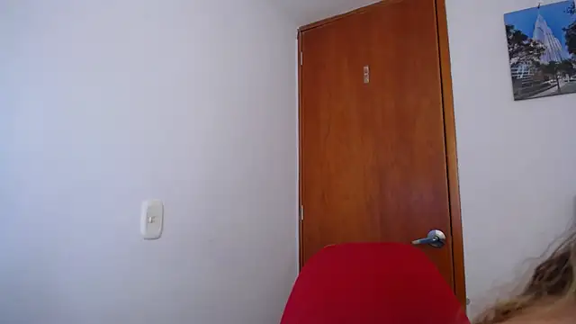 Snapshot of Ursulawhite69 chatting on 03-06-25, 04:49 Ursulawhite69 online show from 03-06-25, 04:49