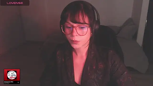 Snapshot of modjo_ chatting on 01-12-26, 04:07 modjo online show from 01-12-26, 04:07