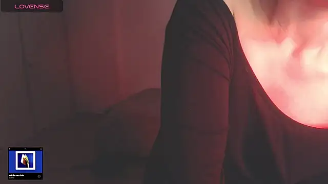 Snapshot of modjo_ chatting on 01-18-26, 05:11 modjo online show from 01-18-26, 05:11