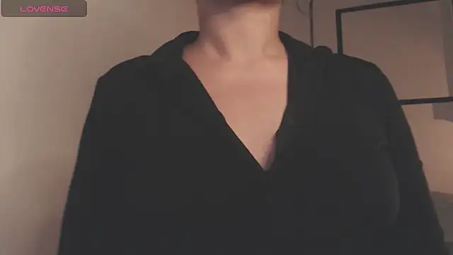 Snapshot of modjo_ chatting on 02-04-26, 04:29 modjo online show from 02-04-26, 04:29