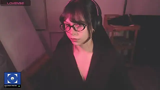 Snapshot of modjo_ chatting on 02-21-26, 04:13 modjo online show from 02-21-26, 04:13