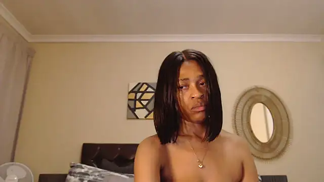 Creamyass22 online show from 09-30-25, 05:51