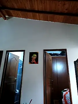 Snapshot of LunaZambrano chatting on 01-28-25, 03:46 LunaZambrano online show from 01-28-25, 03:46
