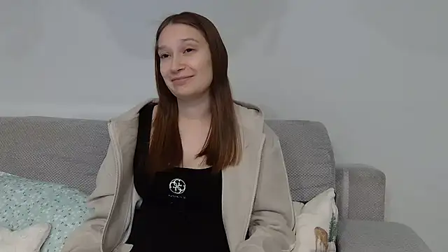 Julvka online show from 01-18-26, 05:28