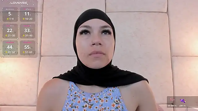 aisha vs online show from 12-30-24, 12:09