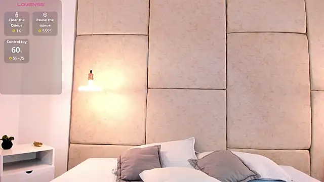 aisha vs online show from 02-24-26, 12:25