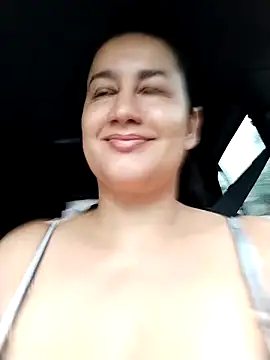 Snapshot of keilymadam chatting on 10-14-25, 12:17 keilymadam online show from 10-14-25, 12:17