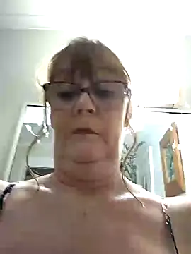 bellaau online show from 01-17-25, 07:08