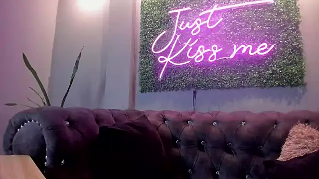 Snapshot of nilosolem chatting on 01-27-25, 12:26 nilosolem online show from 01-27-25, 12:26