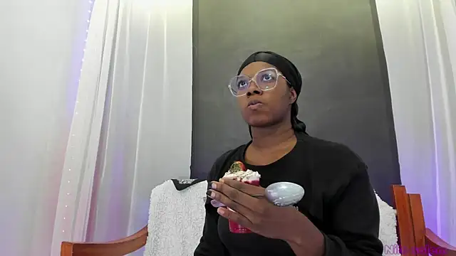 Snapshot of nilosolem chatting on 02-27-25, 03:36 nilosolem online show from 02-27-25, 03:36