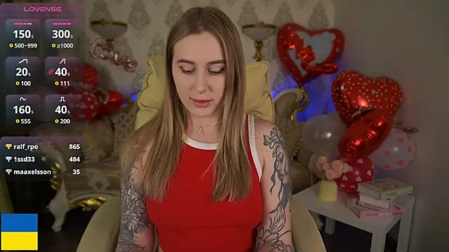 Snapshot of ArolinaNight chatting on 02-15-25, 01:10 ArolinaNight online show from 02-15-25, 01:10