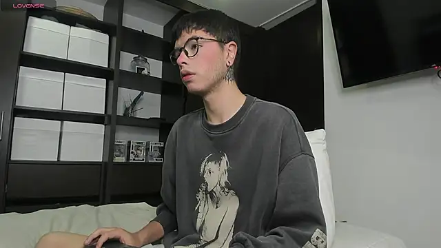 Snapshot of _morghan_ chatting on 01-15-25, 03:11 morghan online show from 01-15-25, 03:11