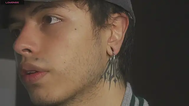 Snapshot of _morghan_ chatting on 02-23-25, 08:28 morghan online show from 02-23-25, 08:28