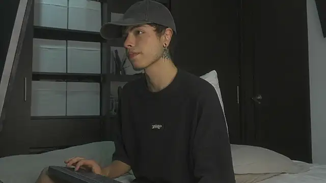 Snapshot of _morghan_ chatting on 02-25-25, 06:14 morghan online show from 02-25-25, 06:14