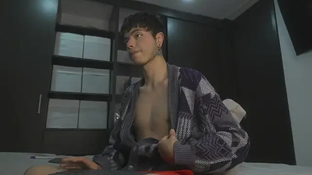 Snapshot of _morghan_ chatting on 03-14-25, 03:15 morghan online show from 03-14-25, 03:15