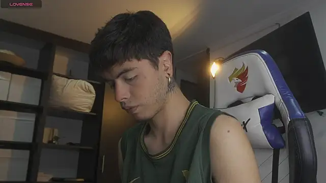 Snapshot of _morghan_ chatting on 09-18-25, 04:47 morghan online show from 09-18-25, 04:47